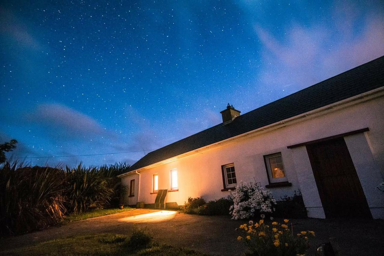 B&B The Red Door Cottage Donegal Town Exterior foto